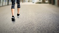 Fit woman walking desktop wallpaper, healthy lifestyle image
