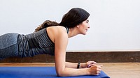Planking woman desktop wallpaper, wellness image