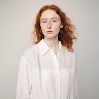 Portrait blouse sleeve shirt. 