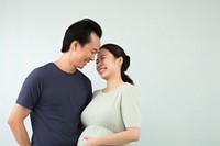 Pregnant portrait smiling t-shirt. 