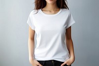 T-shirt fashion white adult. 