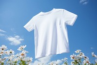 T-shirt sky outdoors sleeve. 