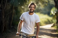 Bicycle cheerful cycling t-shirt. 