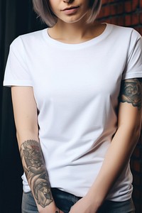 T-shirt tattoo sleeve white. 