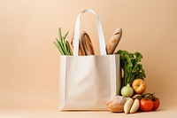 Bag vegetable baguette handbag. 