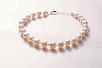 Necklace jewelry pearl bracelet.