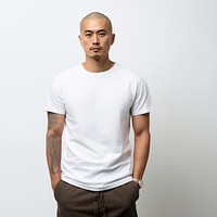 T-shirt sleeve pocket adult. 