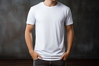 T-shirt sleeve adult white. 