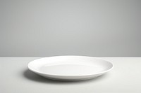 Plate porcelain platter white. 