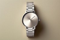 Wristwatch silver platinum accuracy. 