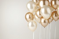 Balloon pearl party gold. 