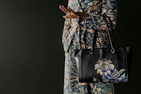 Leather bag mockup, women's fashion inspired by William Morris' botanical pattern psd, remixed by rawpixel