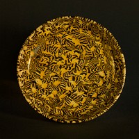 Dish with Marbled Decoration