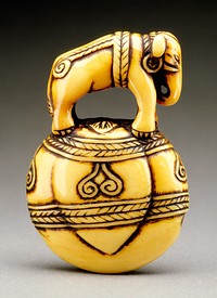 Gong with Elephant Handle