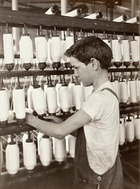 King Philip - Mule Spinning Room by Lewis Wickes Hine