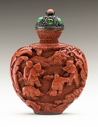 Snuff Bottle (Biyanhu) with Children at Play