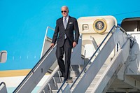 President Joe Biden disembarks Air Force One at Sharm el-Sheikh International Airport in Egypt, Friday, November 11, 2022, as he arrives for the 2022 United Nations Climate Change Conference COP27. (Official White House Photo by Adam Schultz)