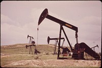 Oil wells near Teapot Dome, Wyoming, 06/1973. Photographer: Norton, Boyd. Original public domain image from Flickr