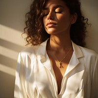 Gold minimal jewelry necklace sunlight blouse. 