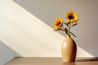 Sunflower vase plant table. 