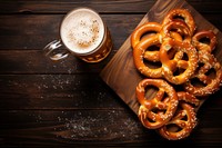 Pretzel coffee drink table. 