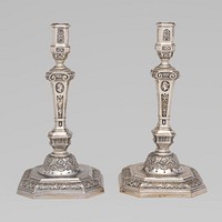 Pair of candlesticks