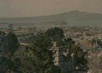 From Mount Eden (1913) by Robert Walrond.