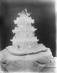 Wedding cake (detail) by Crombie and Permin.