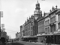 Queen Street, Auckland (1880s) by Burton Brothers.