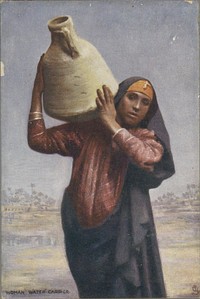 Portret van een waterdraagster met kruik op de schouder (c. 1895 - in or before 1905) by anonymous