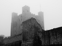 Rochester Castle in England. Free public domain CC0 image. 