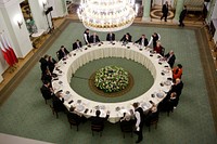 President Barack Obama has dinner with Polish President Bronislaw Komorowski and central and eastern European leaders at the Presidential Palace in Warsaw, Poland, May 27, 2011.