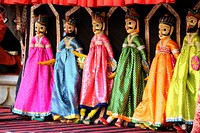 Wooden puppets in dresses. Free public domain CC0 photo.