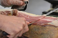 Cured ham, food image. Free public domain CC0 photo.