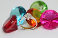 Simple and elegant diamond ring. Free public domain CC0 photo.
