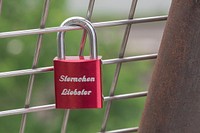 Love lock, romance padlock. Free public domain CC0 photo