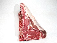 Red & raw meat. Free public domain CC0 photo