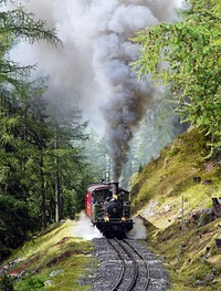 Steam train. Free public domain CC0 photo.