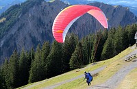 Skydiving, extreme sports. Free public domain CC0 photo.