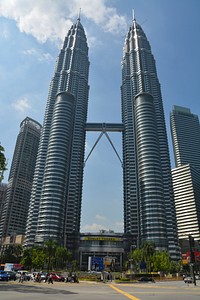 Petronas Twin Towers, Malaysia. Free public domain CC0 photo.