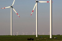 Alternative energy generator windmills. Free public domain CC0 image.