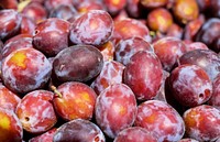 Pile of plum fruit. Free public domain CC0 photo.