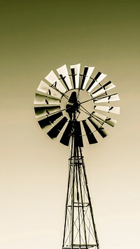 Steel windmill for alternative energy. Free public domain CC0 photo.