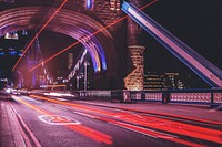 Free speed light at London Bridge image, public domain CC0 image.