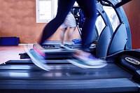 Running on the treadmill, free public domain CC0 photo