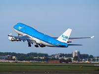 KLM Boeing 747-400 Takeoff From Schiphol, 5/06/2014.