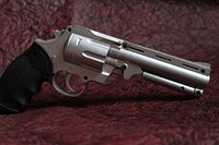 Free hand gun image, public domain weapon CC0 photo.