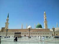 Al-Masjid an-Nabawi in Madinah Province of Saudi Arabia. Free public domain CC0 photo.