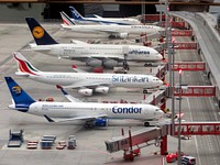 Condor, Srilankan, Ana, Airfrance & Lufthansa airlines, Flughafen Hamburg, 01/27/2017.