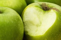 Free green apple public domain CC0 photo.